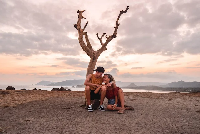 Bukit Merese Lombok : Bukit Prewedding, Lokasi Syuting dan Keindahan