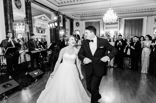 A classic formal winter wedding at the Hotel Monaco and The Belvedere in Baltimore, Maryland Photographed by Heather Ryan Photography