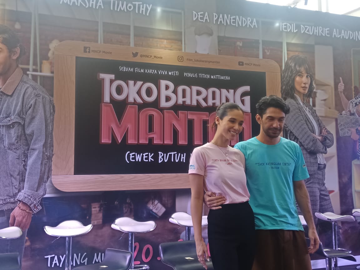 film toko barang mantan