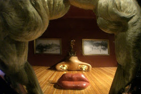 Mae West Room in Teatre Museu Dalí
