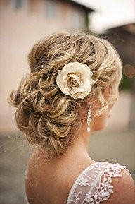 amazing wedding hair up do