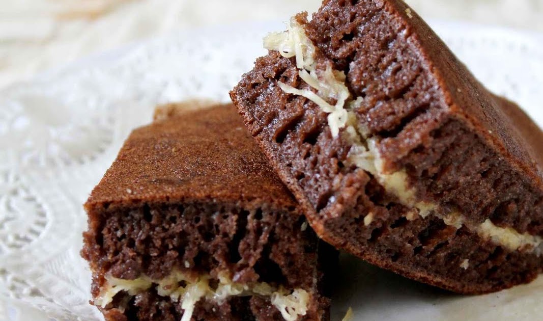 HESTI'S KITCHEN : yummy for your tummy: Martabak Brownies