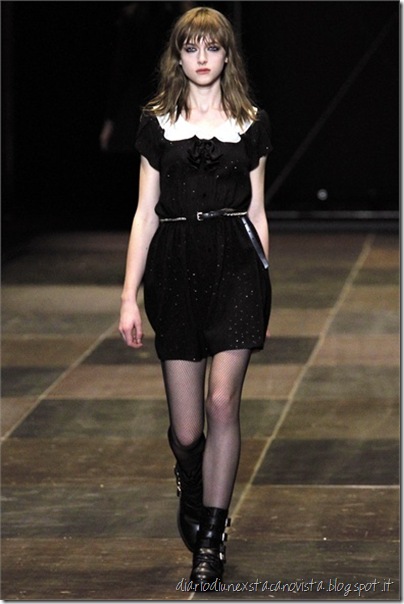 Sfilata Saint Laurent Paris - Collezioni Autunno Inverno 2013-14 - 