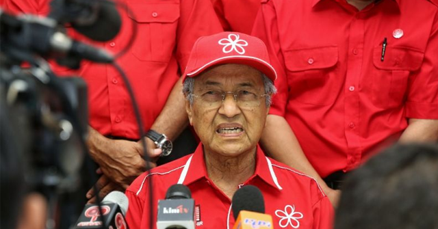 [RASMI] Tun Dr Mahathir letak jawatan Perdana Menteri 