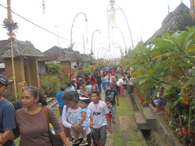 Umanis Galungan Obyek Wisata Penglipuran Dan Penelokan Diserbu Wisatawan