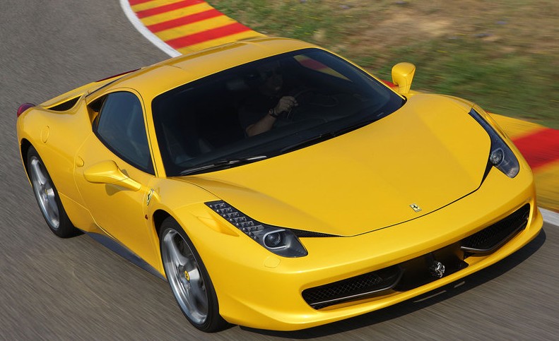 2011 Ferrari 458 Italia Yellow Color