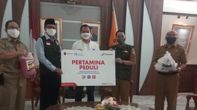   Pemkot Sukabumi Terima Bantuan Wastafel Portable dari Pertamina Group