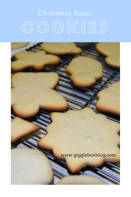 Christmas cookies, sugar cookies, simple Christmas sugar cookie recipe, simple sugar cookie recipe, sugar cookie recipe,