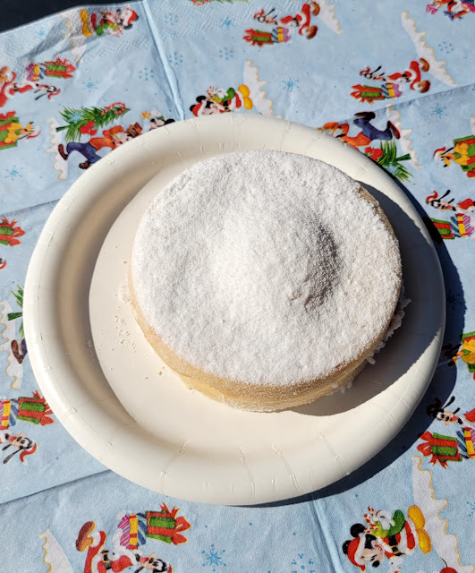 Alfajores cookie at Disney Epcot Christmas festival