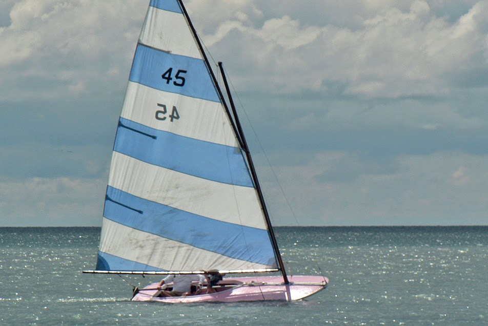 Image Gallery Lark Dinghy