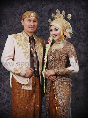 Model Kebaya Pengantin Jawa Timur Modern Terbaru