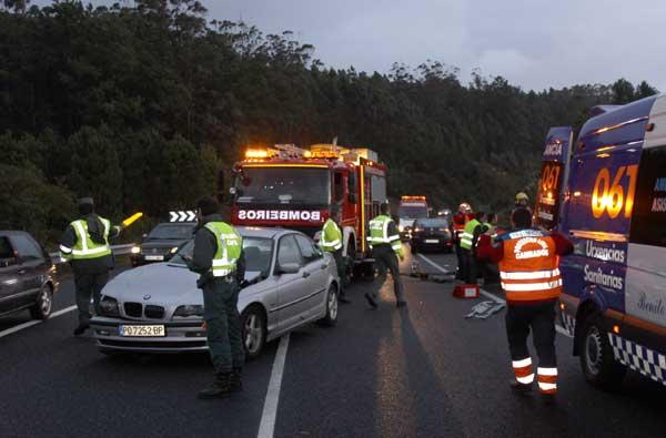 Dos menores y su abuela resultan heridos en un accidente de tráfico en Moraña (Pontevedra)