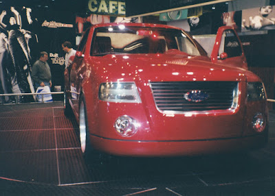 Ford F-150 Lightning Rod Concept at the 2001 Chicago Auto Show