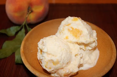 Bowl of peach nutmeg frozen yogurt.