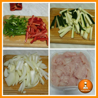 Jugoso-al-wok-con-pollo-pimientos-y-calabacin-Preparacion