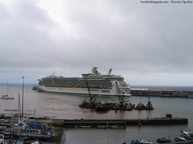 INDEPENDENCE OF THE SEAS