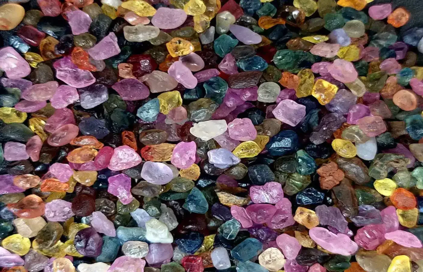 Montana Sapphires: Spots For Gemstones Mining in Montana