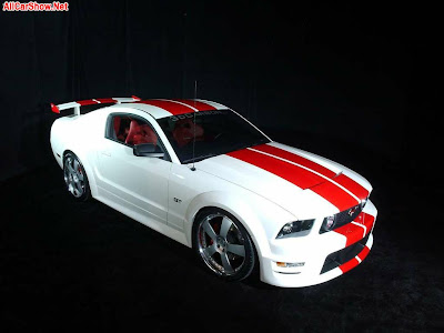 2005 Ford Mustang at SEMA 2004