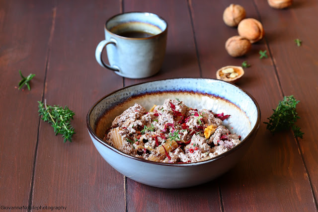 Maccheroni con pesto di radicchio