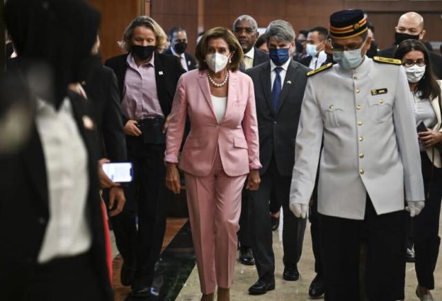 US House Speaker Pelosi lands in Taiwan; Chinese warplanes take to skies