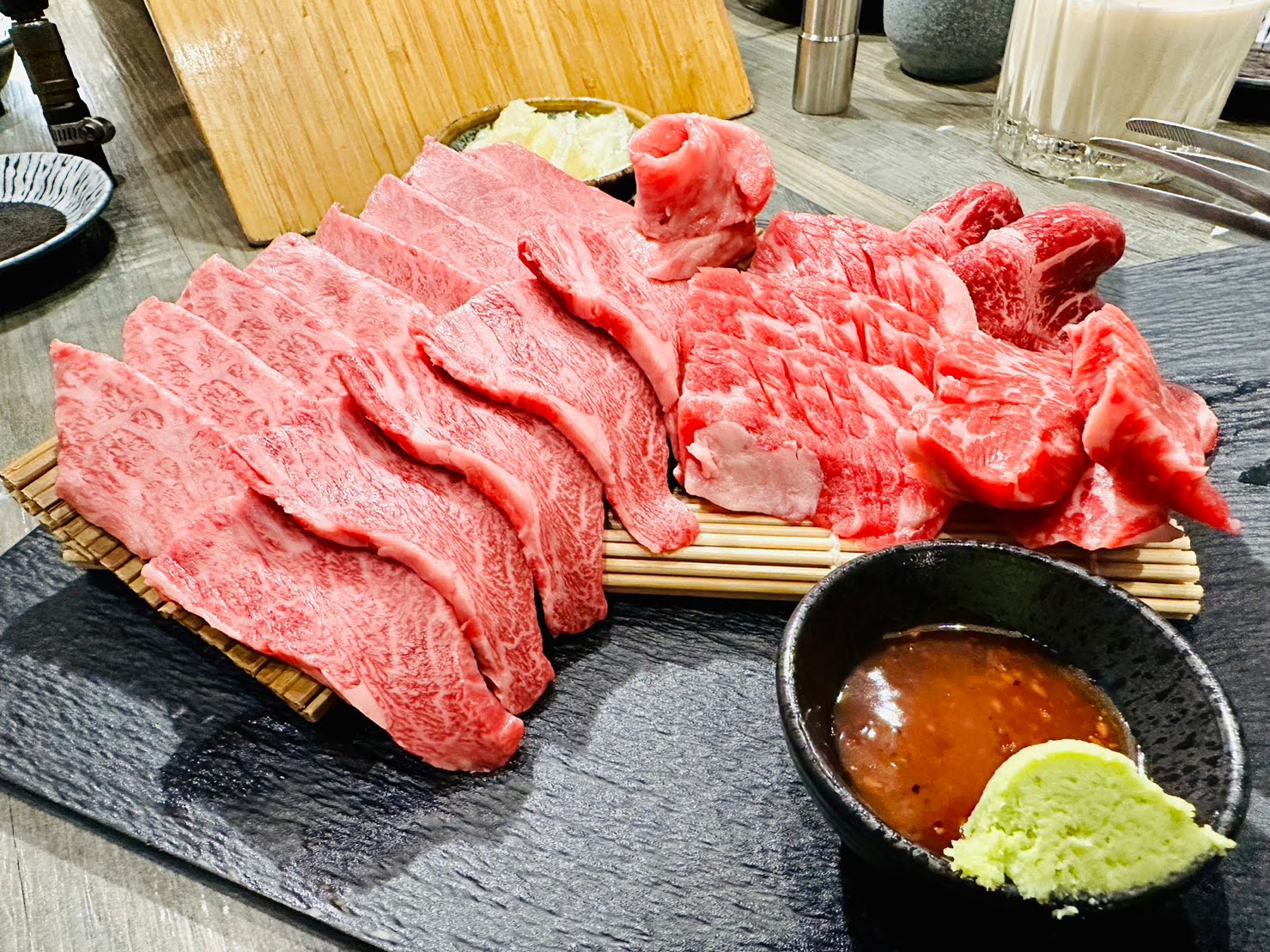 台中燒肉推薦dcard 台中美食必吃 西區公益路餐廳 KoDō和牛燒肉 代烤橫隔膜、牛舌、不用自己烤