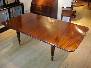 Antique Dining Tables