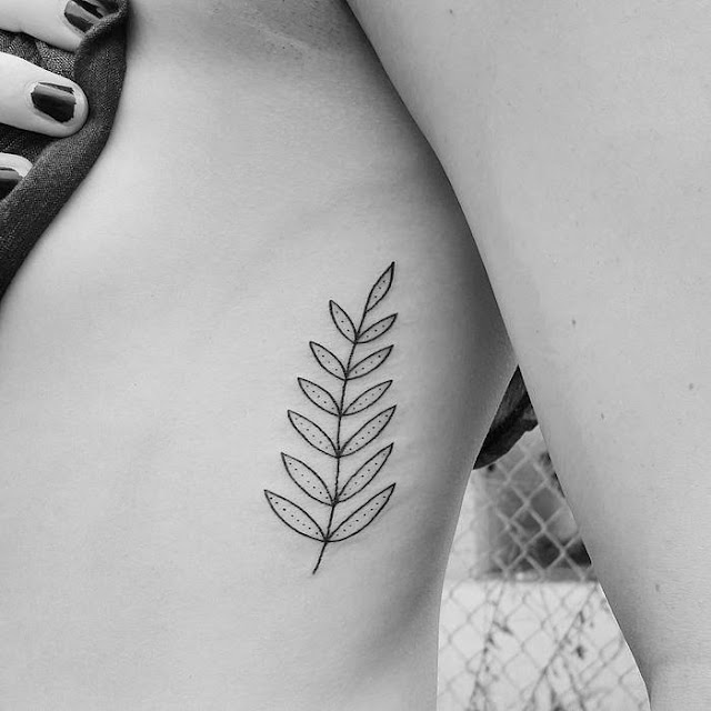 50 tatuagens de samambaia que ficam lindas no corpo feminino!