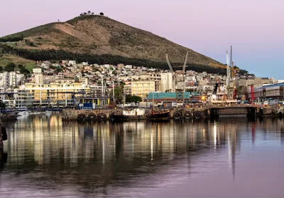 Low Light Photography: Sunrise V&A Waterfront Cape Town 