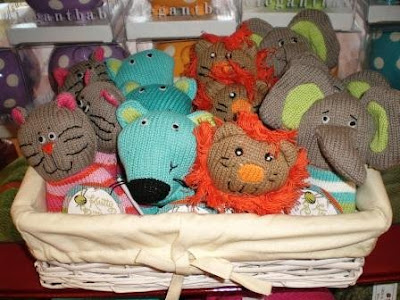  Fashioned Clothing Boutiques on Toys In  These Knit Hand Rattles And Old Fashioned Wooden Pull Toys