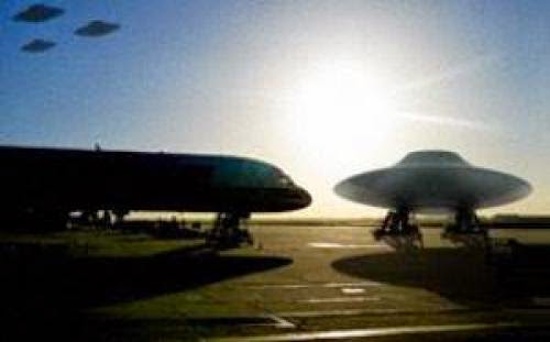Ufo Hovers Over Airplane In Canada