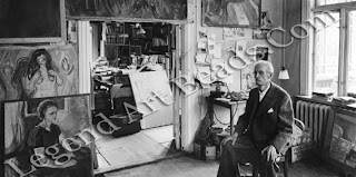 Munch called his paintings 'his children' and littered his studio at Ekely with them. However, despite his fatherly proclamation, many were left in the open air regardless of the weather, while others were strewn across his studio floor. 