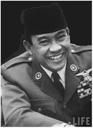 fakta unik bung karno, Pelacur Markonah Kibuli sang presiden Soekarno