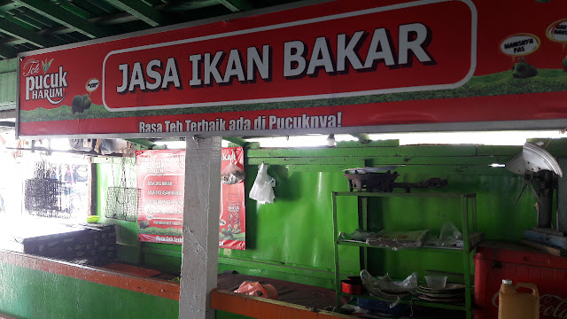 Warung Yang Menyediakan Jasa Bakar