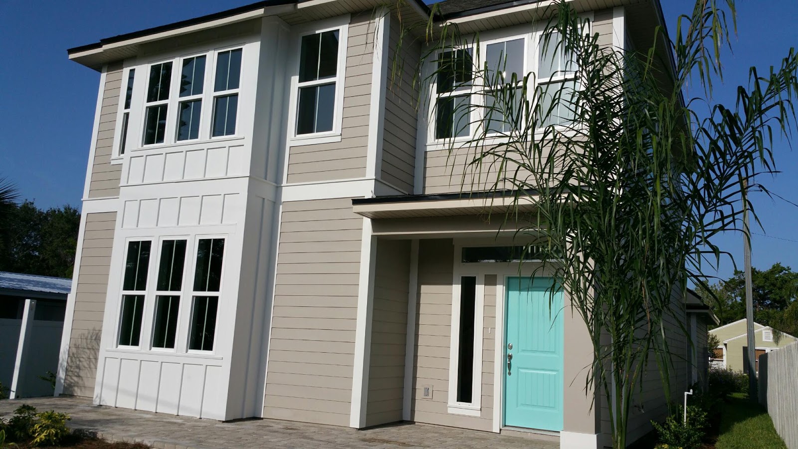 Coastal Living Home Builders LLC