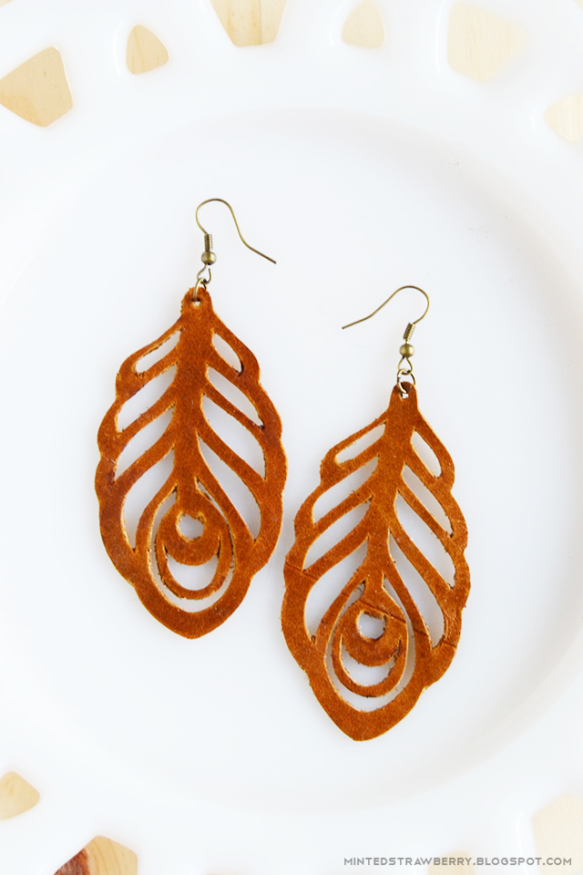 Download DIY: Leather Feather Earrings - Minted Strawberry