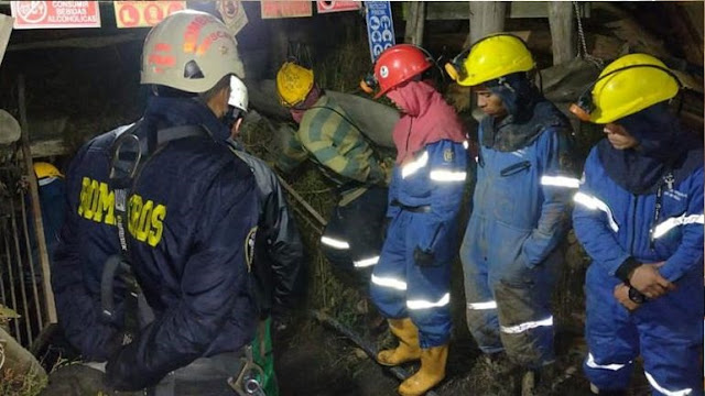 Οι εννέα ανθρακωρύχοι που είχαν παγιδευτεί από την Τετάρτη σε παράνομο ανθρακωρυχείο στην κεντρική Κολομβία μετά την κατάρρευση τμήματός του διασώθηκαν, ανακοίνωσε σήμερα η Εθνική Υπηρεσία Μεταλλείων και Ορυχείων (ANM).