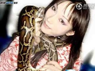 liu shi han as a snake dancer 2