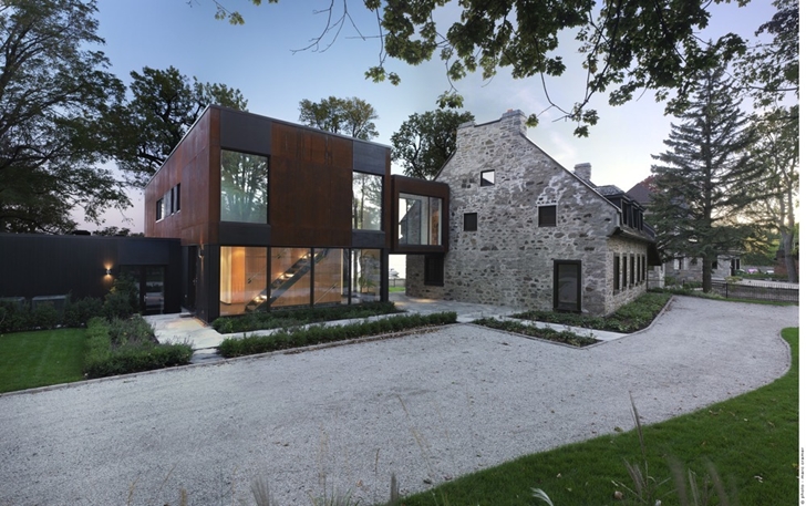 This modern in silver lake california by architect aaron neubert is newly built and its strikes with its dark exterior. What Is Architectural Drawing When Renovation Goes Modern