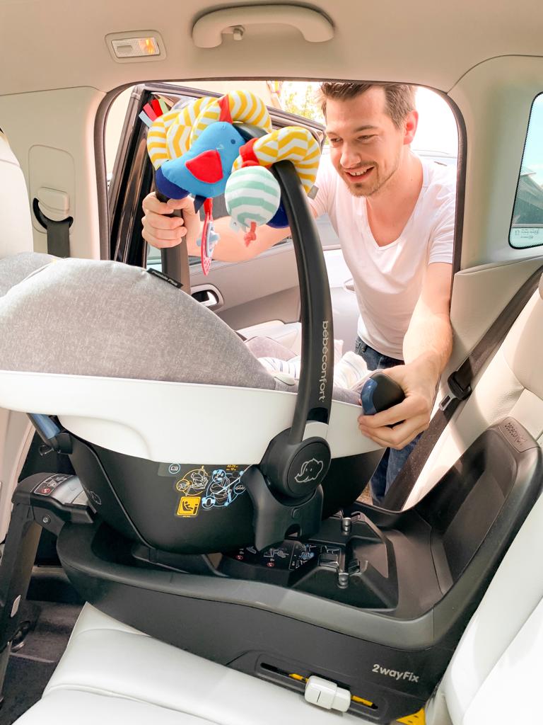 Quelle Poussette Choisir Notre Avis Sur Bebe Confort Et Uppababy Les Gommettes De Melo