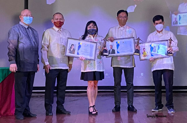mommy blogger, Mommy Sigrid, Bacolod Blogger Sigrid, blog awards, story of the year for blog, social media advocacy, COVID-19 vaccine, Resbakuna, journalism, journalists, 1st Bantala UPV Media Excellence Awards, University of the Philippines Visayas, Iloilo City