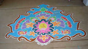 Rangoli designs for diwali : Drawing rangoli is a tradition that has been passed on from many generations.