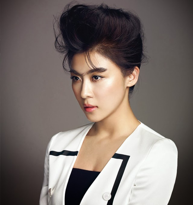 Ha Ji-won HD Wallpapers Free Download