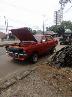 Jual Sedan Jadul Datsun 120Y Tahun 75