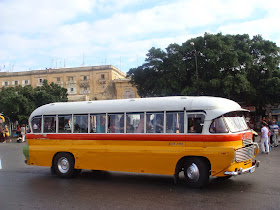 Malta Bus