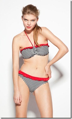 Primark’s Stripe Bandeau Set Is Guaranteed To Turn Heads At The Pool, £8