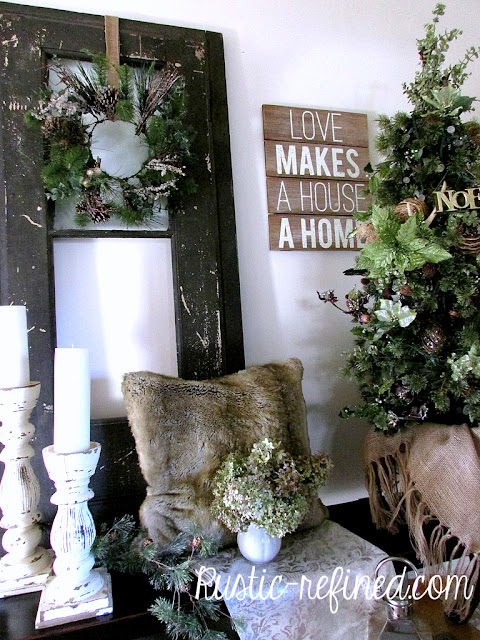 Christmas Decor for the Entryway