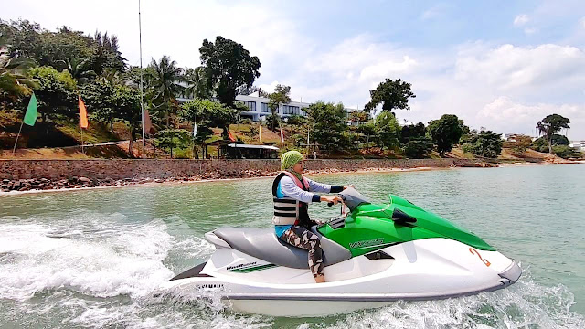 Jetski dari Montigo Resort Batam