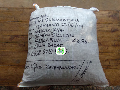 Benih Pesanan   EMI SUKMAWIJAYA Sukabumi, Jabar.   (Sesudah Packing) 