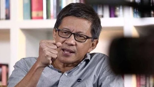 Rocky Gerung: Harusnya Megawati Tangisi Kebijakan Gagal Jokowi, Bukan Hinaan yang Didapat Presiden