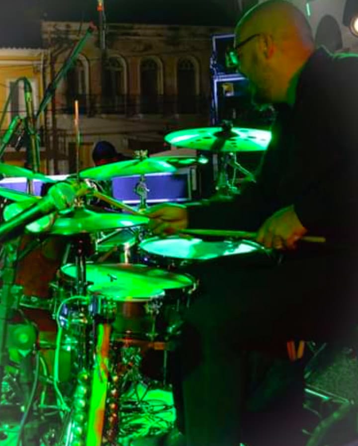 Márcio Wesley - baterista e jornalista